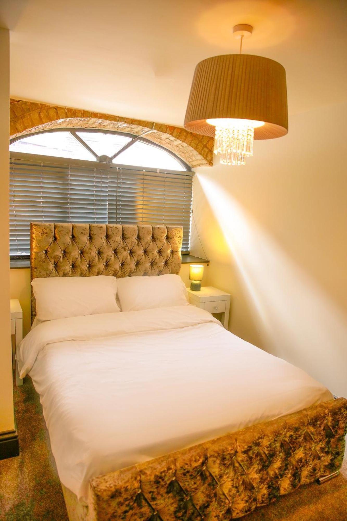 The George Wright Boutique Hotel, Bar & Restaurant Rotherham Eksteriør bilde